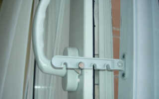 Как установить гребенки на пластиковое окно