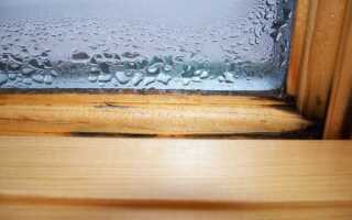Почему «потеют» деревянные окна и что с этим делать?