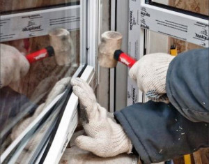 Установка новых оконных штапиков