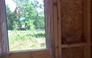 Эффективность пластиковых окон в каркасных строениях