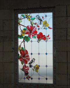 История витражных окон