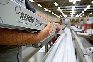 В чем отличие премиум и эконом