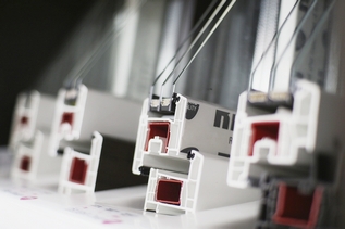 Профили Рехау