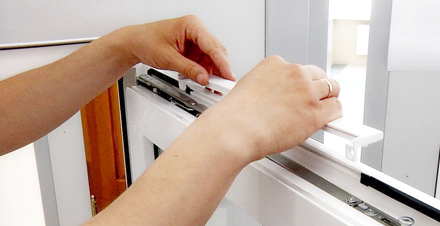 Установка клапана микропроветривания на окно