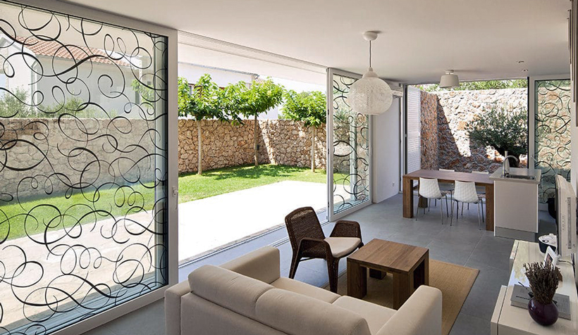 Рисунок на окне