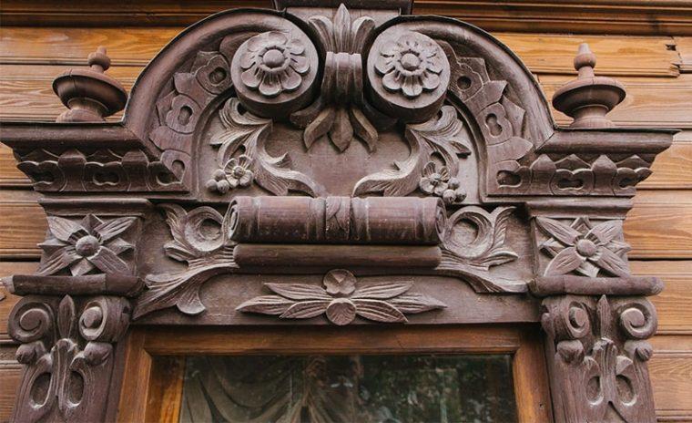 Наличник окна. Вид снаружи