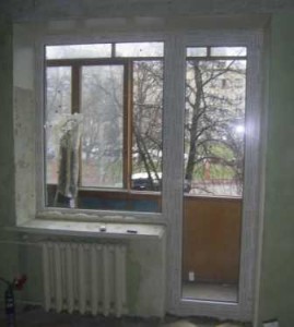 Балконные двери Rehau